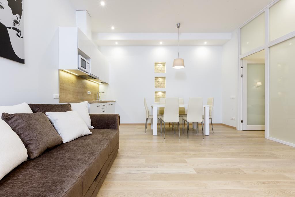 Apartment Center Avenue Wilna